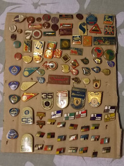 predam plakety motoklubu a stare odznaky - 6