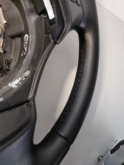 VOLANT BMW E90, E91, BMW X1 - 6