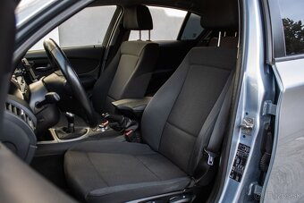 BMW Rad 1 118d 105kW 2010 - 6