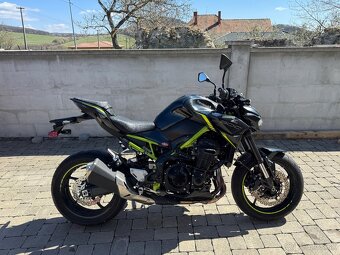 Kawasaki Z900 - 6