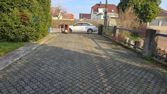 PRIESTRANNÝ 5-IZBOVÝ RODINNÝ DOM S GARÁŽOU A ZÁHRADOU V OBCI - 6