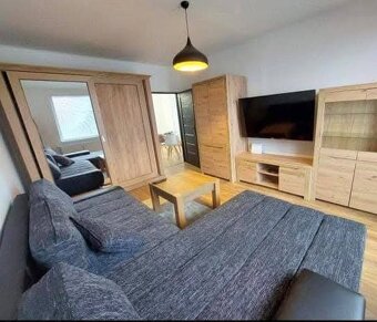 Moderný 1 izbový byt s balkónom do PRENÁJMU - KOMÁRNO - 6