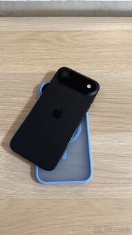 Vymenim iPhone Air 256gb ciernej farby zaruka 2 roky Telekom - 6