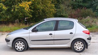 Peugeot 206 1.1 benzín - 6
