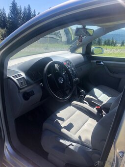 Predám volkswagen touran 1.9 77kw - 6