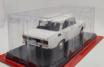 Moskvich 1500 1:24 - 6