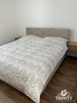 Na prenájom 2-izbový byt s terasou v Nových Zámkoch (novosta - 6