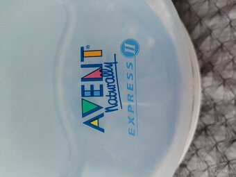 Sterilizátor do mikrovlnky AVENT - 6