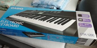 Casio keyboard - 6