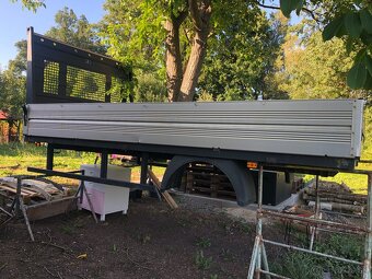 Korba valnik 4 x 2 metre, s prednym čelom a bocnicami - 6