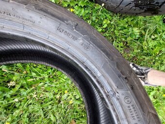 4x Zimní Continental Van 225/55 R17 109/107T 6,5mm - 6