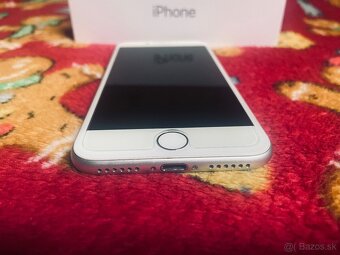 Apple iPhone 8 biely - 6