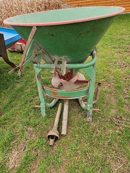 Rozmetadlo umelého hnojiva - 6