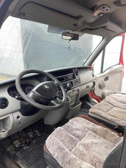 Renault Master vyklápač 2.5 dCi 88kW 7miest - 6