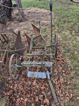 Poľnohospodárska technika/Historické stroje/Motory - 6