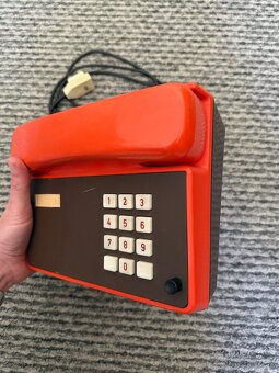 Plastový retro telefón Tesla Stropkov Es 4620 - 6