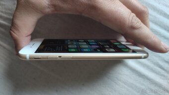 Predam iPhone 6s 32GB , zachovalý - 6