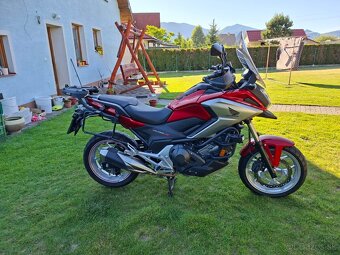 Honda NC750X DCT - 6