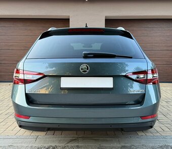 Škoda Superb 2.0 TDI 140KW DSG STYLE - 6