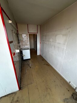 Predám veľký 2 - izbový byt vo Vrakuni na Čiližskej ul. - 6