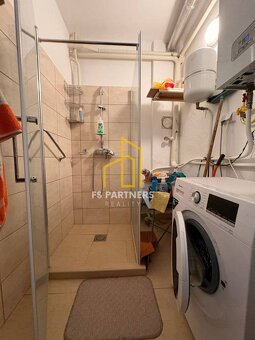 Rodinný dom s 2 stavbami, 6 izbami a záhradou – Komárno, Let - 6