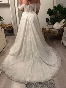 Nadčasové svadobné šaty - 6