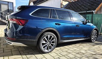 Škoda Octavia Combi Scout 2,0 TDI 4X4 AT/7 - 6