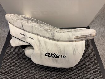 LAPAČKA A VYRÁŽEČKA CCM AXIS - 6