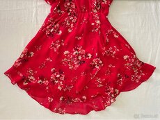 H&M Červené zavinovacie šaty s kvetinovým vzorom veľkosť 34 - 6