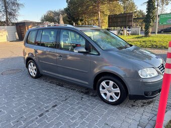 Volkswagen Touran 2.0 TDI Ťažné - 6