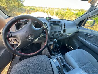 Predám - Toyota Hilux - 6