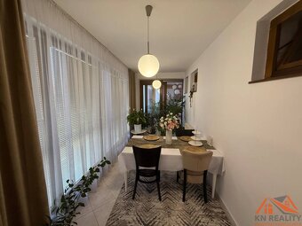 Prenájom Veľkometrážny klimatizovaný 130m2 4izbový byt Komá - 6