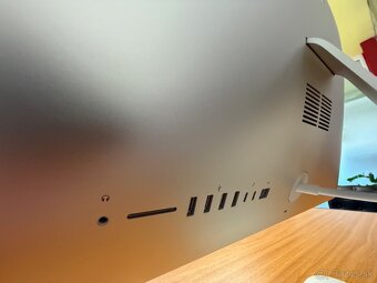 Apple iMac 21.5" Retina 4K (2017) – komplet balenie - 6