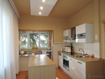 Prenájom 4 izb. bytu v RD, Staré Mesto, Révová ul. - 6