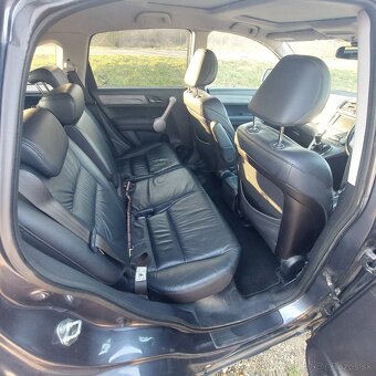 Honda CR-V - 6
