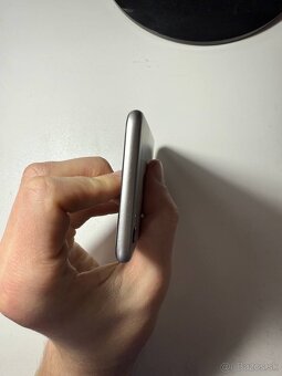 iPhone 6 16GB - 6