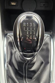 PREDÁM OPEL ASTRA J 1.4 TURBO 88 kw - 6