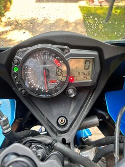 SUZUKI GSXR 1000 K7 - 6