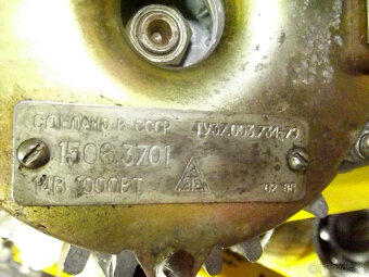 Alternátor 14 V - 6