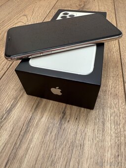 iPhone 11 Pro Max 64gb - 6