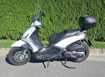 Predám PIAGGIO BEVERLY 350 ST 2017/8700km - 6