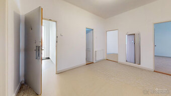 Rodinný dom s dvoma bytovými jednotkami a záhradou v obľúben - 6