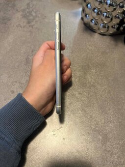 iPhone Xr white 64gb - 6