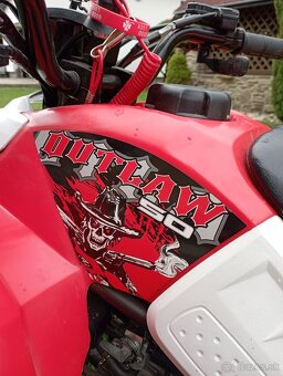 Polaris Outlaw 50 - 6
