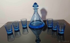 Nadherná modrá karafa plus 6 pohárikov nepoškodené - 6