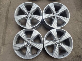 5x112 r19 ET45 x 8J elektróny originál AUDI - 6