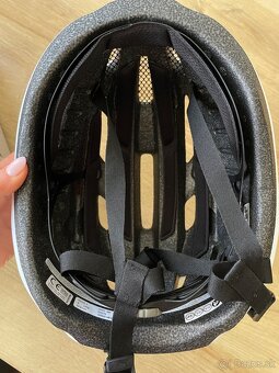 Cestná cyklistická prilba GIRO ISODE II - 6
