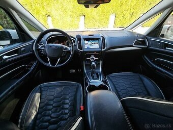 Ford S-Max 2.0TDCi Vignale - 6