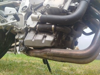 Yamaha fz6 N 2004 - 6