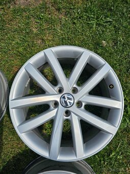 VW Vancouver 5x112 R18 ET51 7.5J - 6